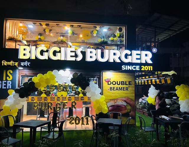 Biggies Burger franchise for new franchisee